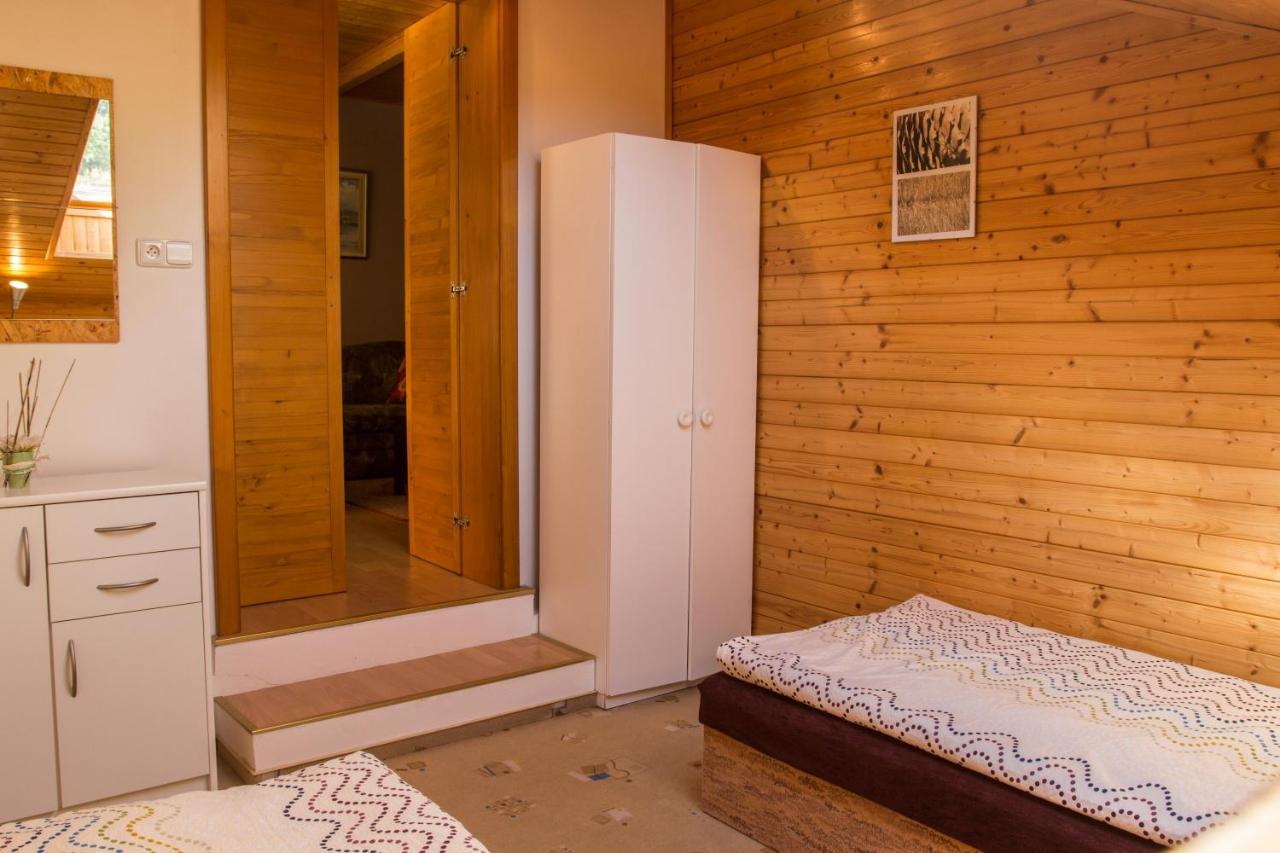 Apartmany Pod Lesem Rodvínov Extérieur photo