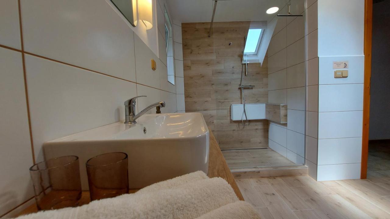Apartmany Pod Lesem Rodvínov Extérieur photo