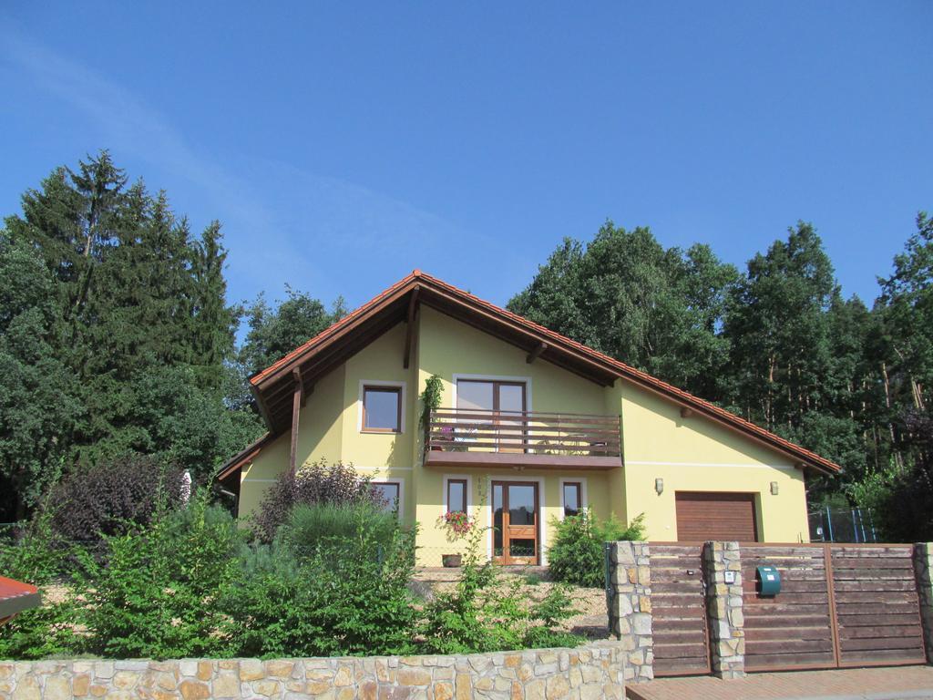 Apartmany Pod Lesem Rodvínov Extérieur photo